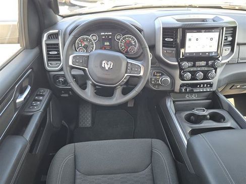 Certified 2025 RAM 1500 Big Horn AWD/4WD image 14