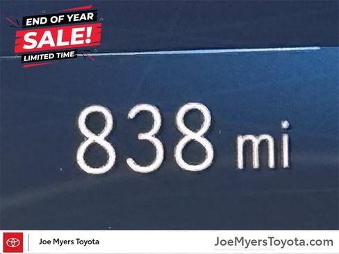 Used 2024 Mercedes-Benz C 300 Sedan image 13