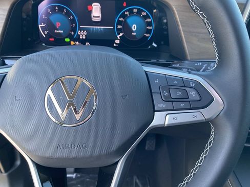 New 2026 Volkswagen Atlas SE FWD image 20