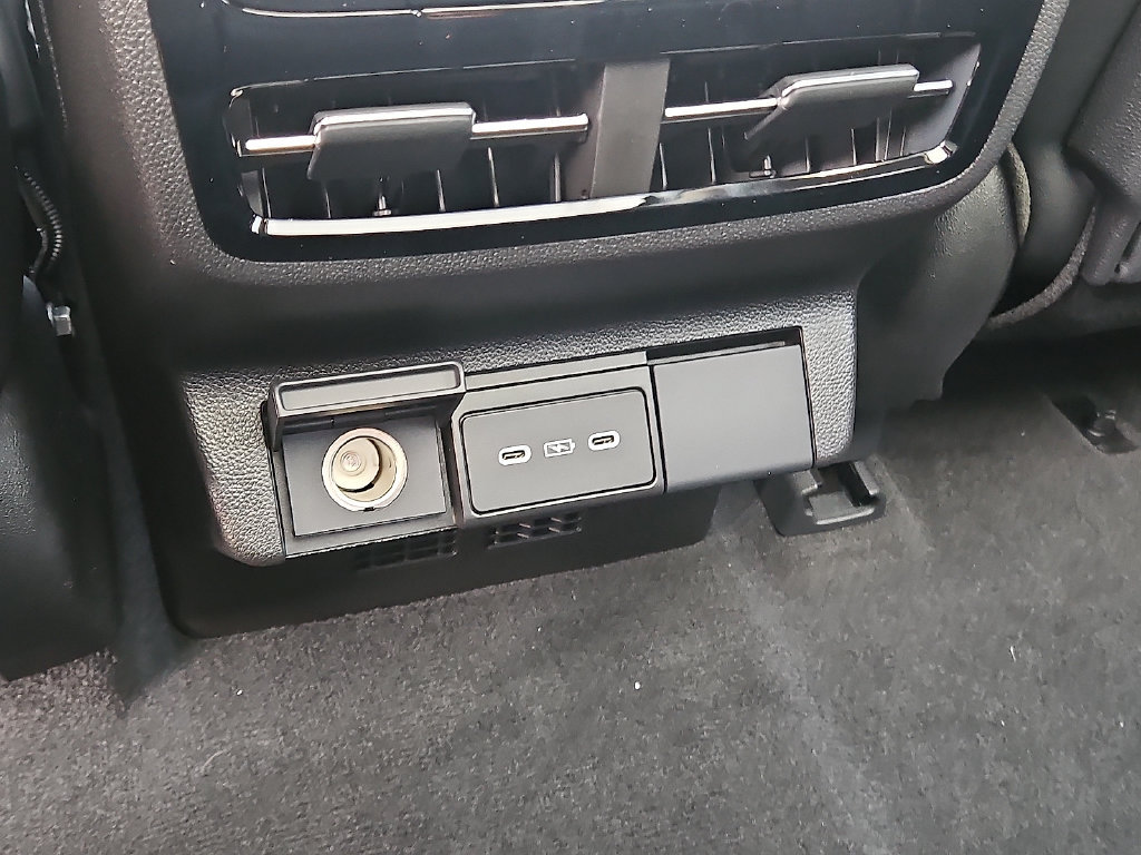 Certified 2026 Acura MDX w/ Technology Package FWD image 16