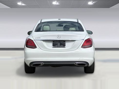 Used 2019 Mercedes-Benz C 300 Sedan image 9