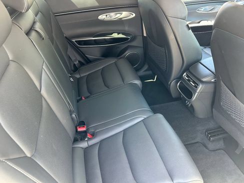 Used 2025 Genesis GV70 2.5T AWD/4WD image 14