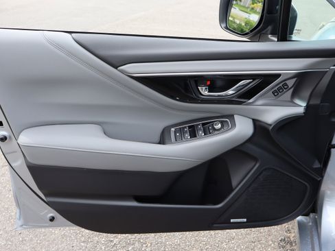 New 2025 Subaru Legacy Limited w/ Popular Package #3 image 11