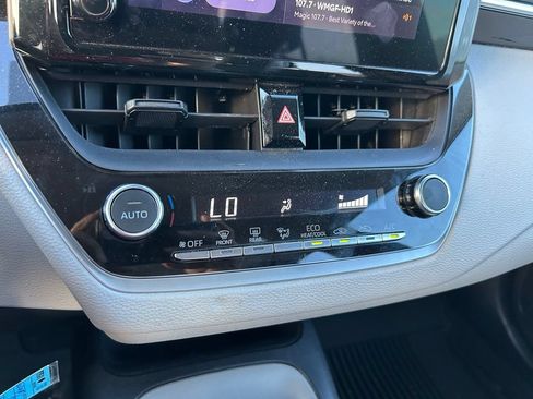 Used 2023 Toyota Corolla LE FWD image 26