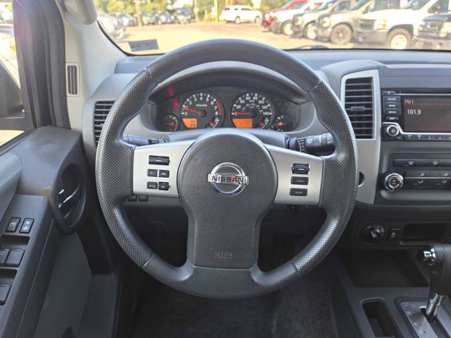 Used 2015 Nissan Xterra S AWD/4WD image 22