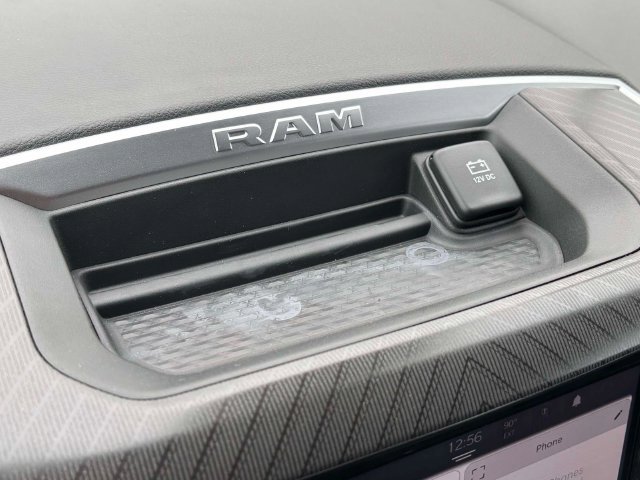 New 2026 RAM 1500 Express AWD/4WD image 22
