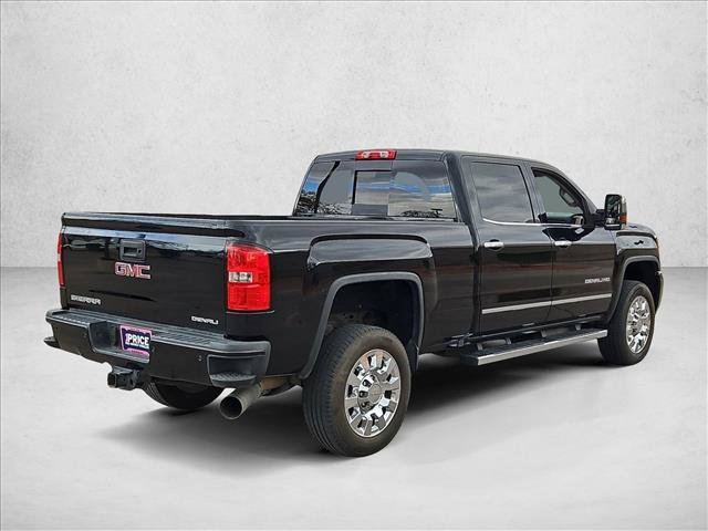 Used 2016 GMC Sierra 2500 Denali w/ Duramax Plus Package AWD/4WD image 5