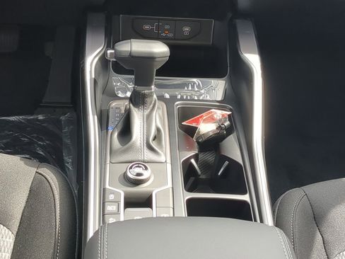 New 2026 Kia Sorento LX image 16