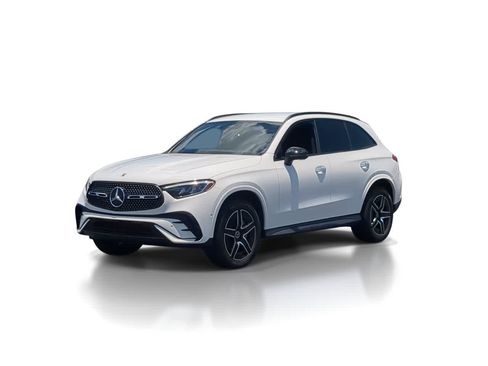 Used 2025 Mercedes-Benz GLC 300 4MATIC image 4