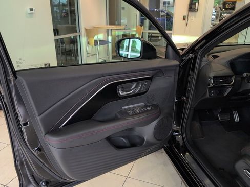 Certified 2025 Acura ADX A-Spec image 8