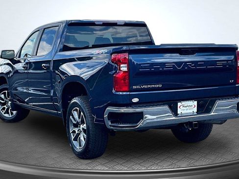 Used 2023 Chevrolet Silverado 1500 LT AWD/4WD image 14