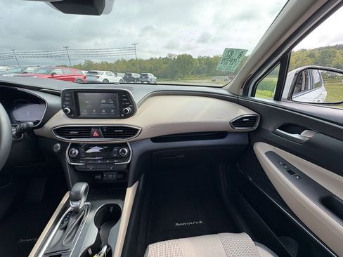 Used 2020 Hyundai Santa Fe SEL w/ Convenience Package image 32