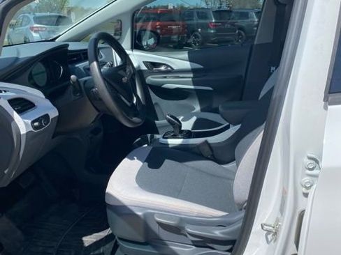 Used 2019 Chevrolet Bolt LT image 16