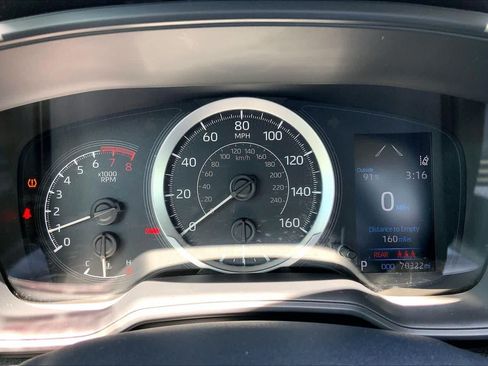 Used 2022 Toyota Corolla LE FWD image 25