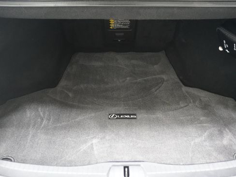 Used 2012 Lexus LS 460 w/ Luxury Value Edition RWD image 30