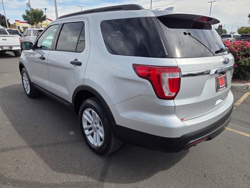 Used 2017 Ford Explorer 4WD image 5