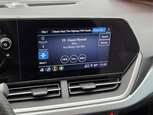 Certified 2024 Chevrolet Trax RS w/ Driver Confidence Package image 20