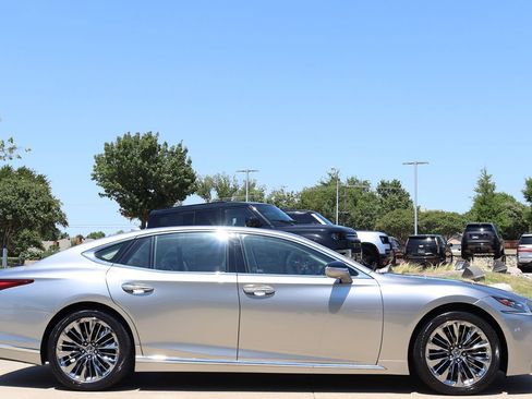 Used 2018 Lexus LS 500 image 7