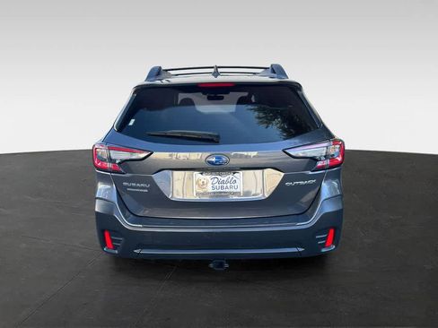 Used 2020 Subaru Outback Premium w/ Popular Package #1 AWD/4WD image 5