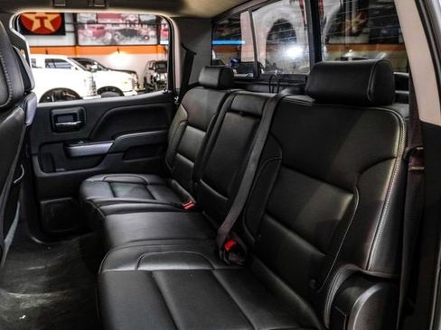 Used 2018 Chevrolet Silverado 1500 LTZ Z71 w/ Midnight Edition image 31