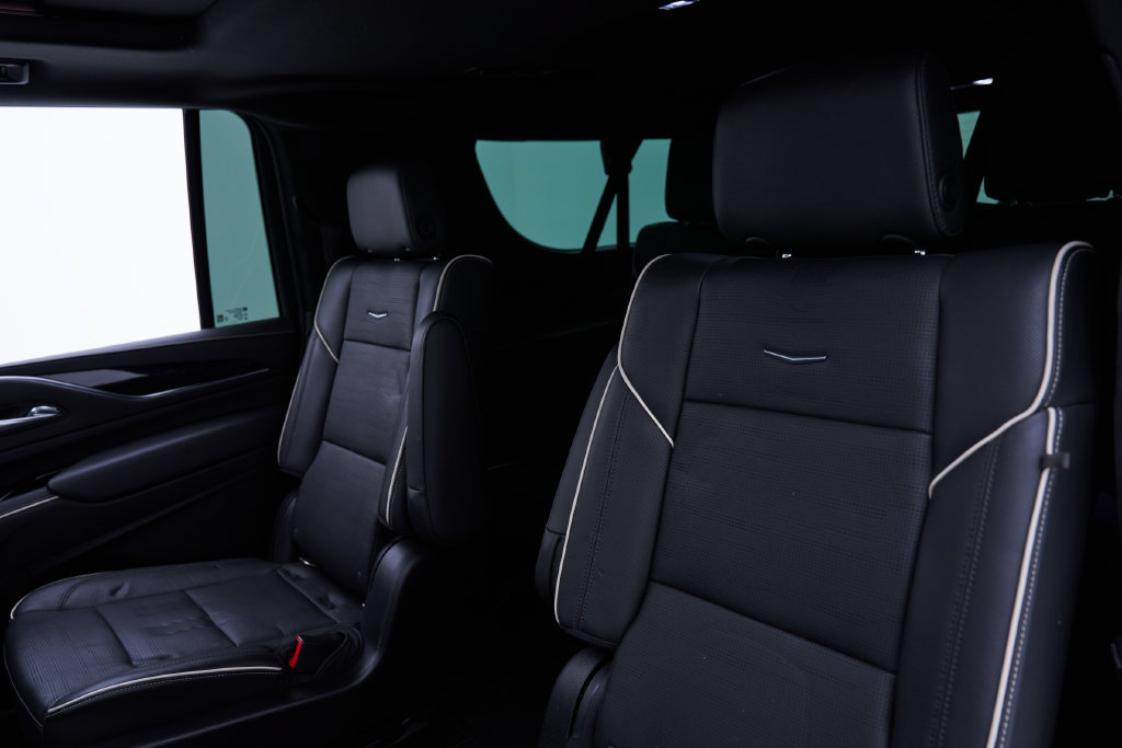 Used 2022 Cadillac Escalade ESV Sport w/ Touring Package AWD/4WD image 55