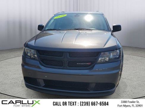 Used 2020 Dodge Journey SE w/ SE Popular Equipment Group image 2