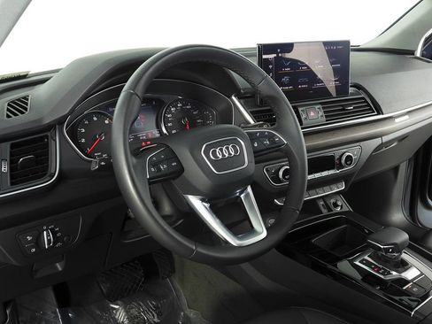 Used 2023 Audi Q5 2.0T Premium w/ Convenience Package AWD/4WD image 31