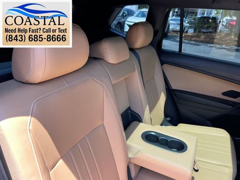 Used 2023 Volkswagen Tiguan SE AWD/4WD image 21