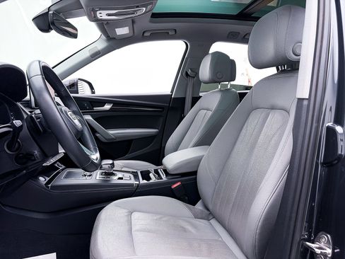 Used 2018 Audi Q5 Prestige w/ Prestige Package image 21