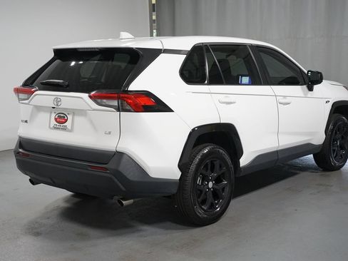 Certified 2024 Toyota RAV4 LE FWD image 8