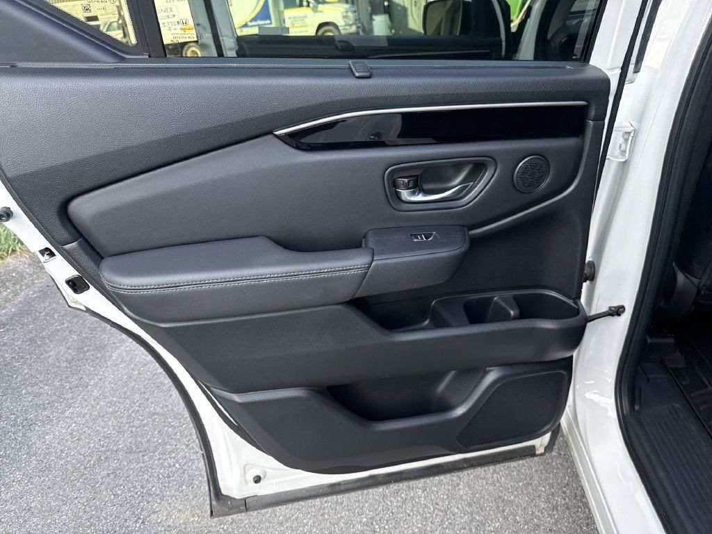 Used 2023 Honda Pilot EX-L image 23