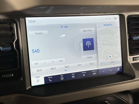 Used 2024 Ford Bronco Wildtrak image 17