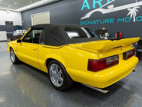 Used 1993 Ford Mustang LX image 8