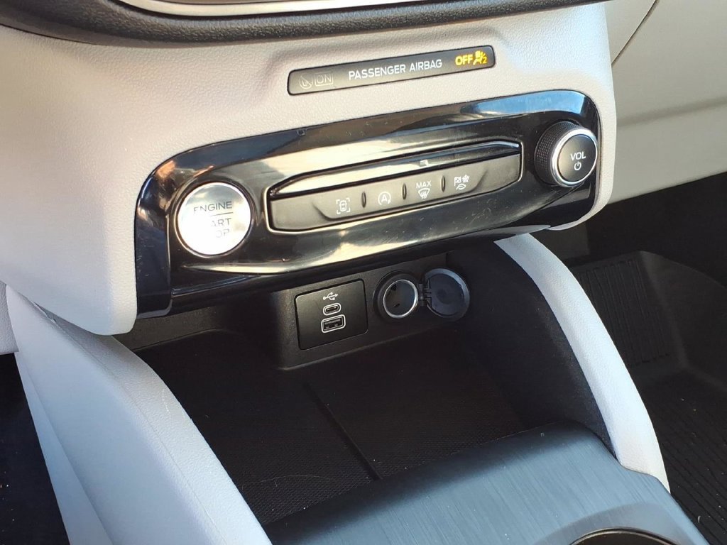 Used 2024 Ford Escape Active w/ Tech Pack #1 AWD/4WD image 20