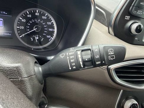 Used 2020 Hyundai Santa Fe SE FWD image 66