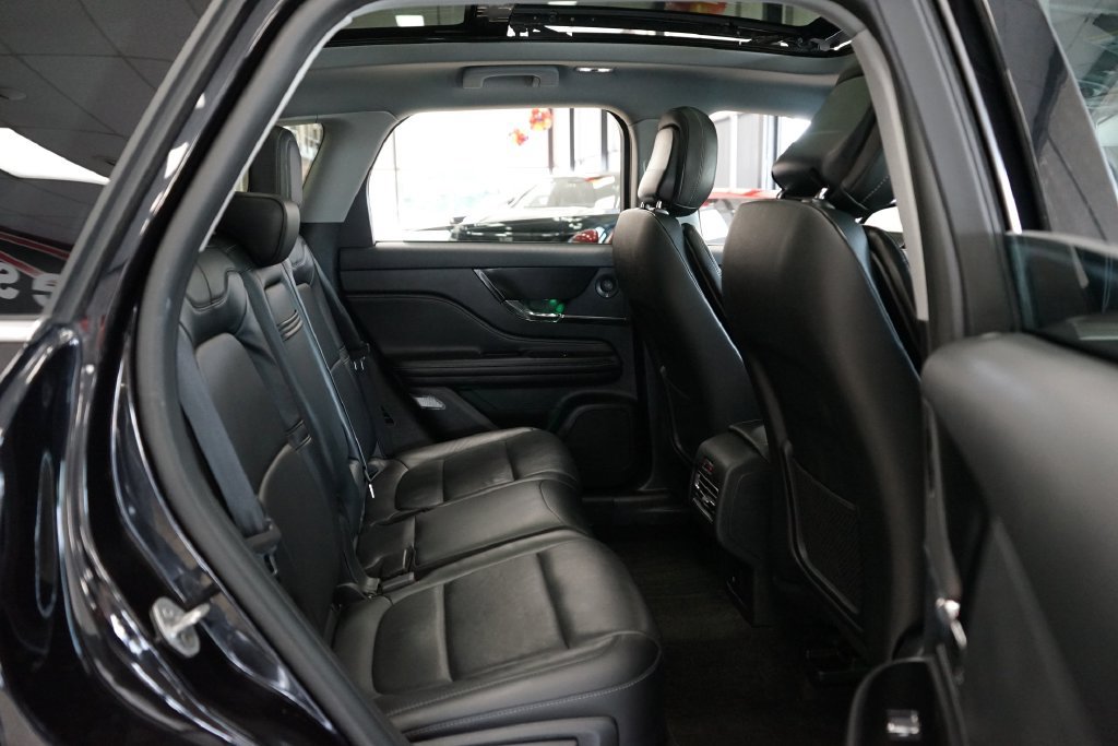 Used 2020 Lincoln Corsair Reserve w/ Elements Package AWD/4WD image 14