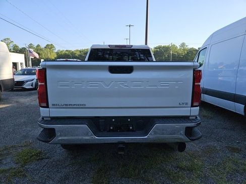 Used 2024 Chevrolet Silverado 2500 LTZ w/ LTZ Plus Package AWD/4WD image 8
