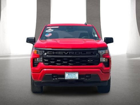 Used 2025 Chevrolet Silverado 1500 Custom w/ Turbomax Blackout Package AWD/4WD image 9