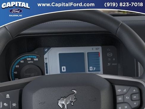 New 2025 Ford Bronco Outer Banks AWD/4WD image 13