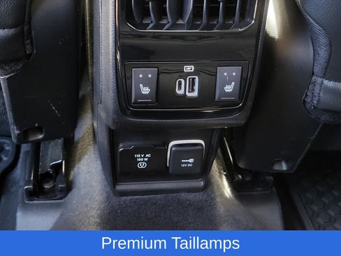 Used 2022 Jeep Compass Trailhawk w/ Trailhawk Elite Group AWD/4WD image 18