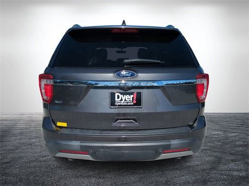 Used 2019 Ford Explorer XLT w/ Class III Trailer Tow Package image 5