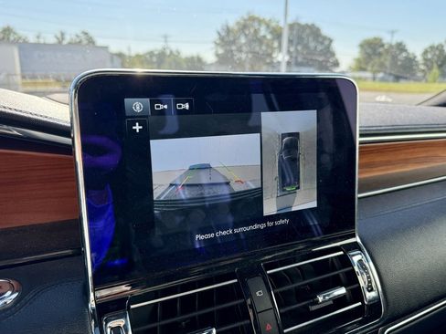 Used 2019 Lincoln Navigator Reserve image 29