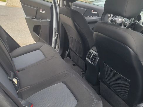 Used 2014 Kia Sportage LX image 19