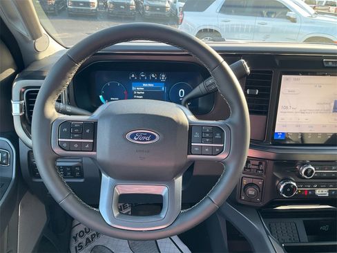 New 2026 Ford F250 Lariat w/ Chrome Package image 21