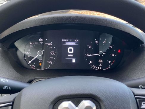 Used 2025 RAM ProMaster 3500 w/ Convenience Group image 3