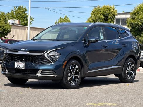 Used 2023 Kia Sportage EX AWD/4WD image 8