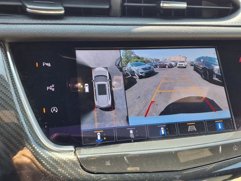 Certified 2022 Cadillac XT6 Sport w/ Technology Package image 34