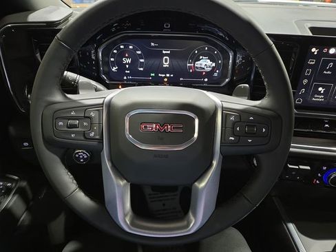 New 2026 GMC Sierra 1500 SLT image 21