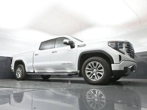 Used 2023 GMC Sierra 1500 Denali w/ Technology Package AWD/4WD image 49