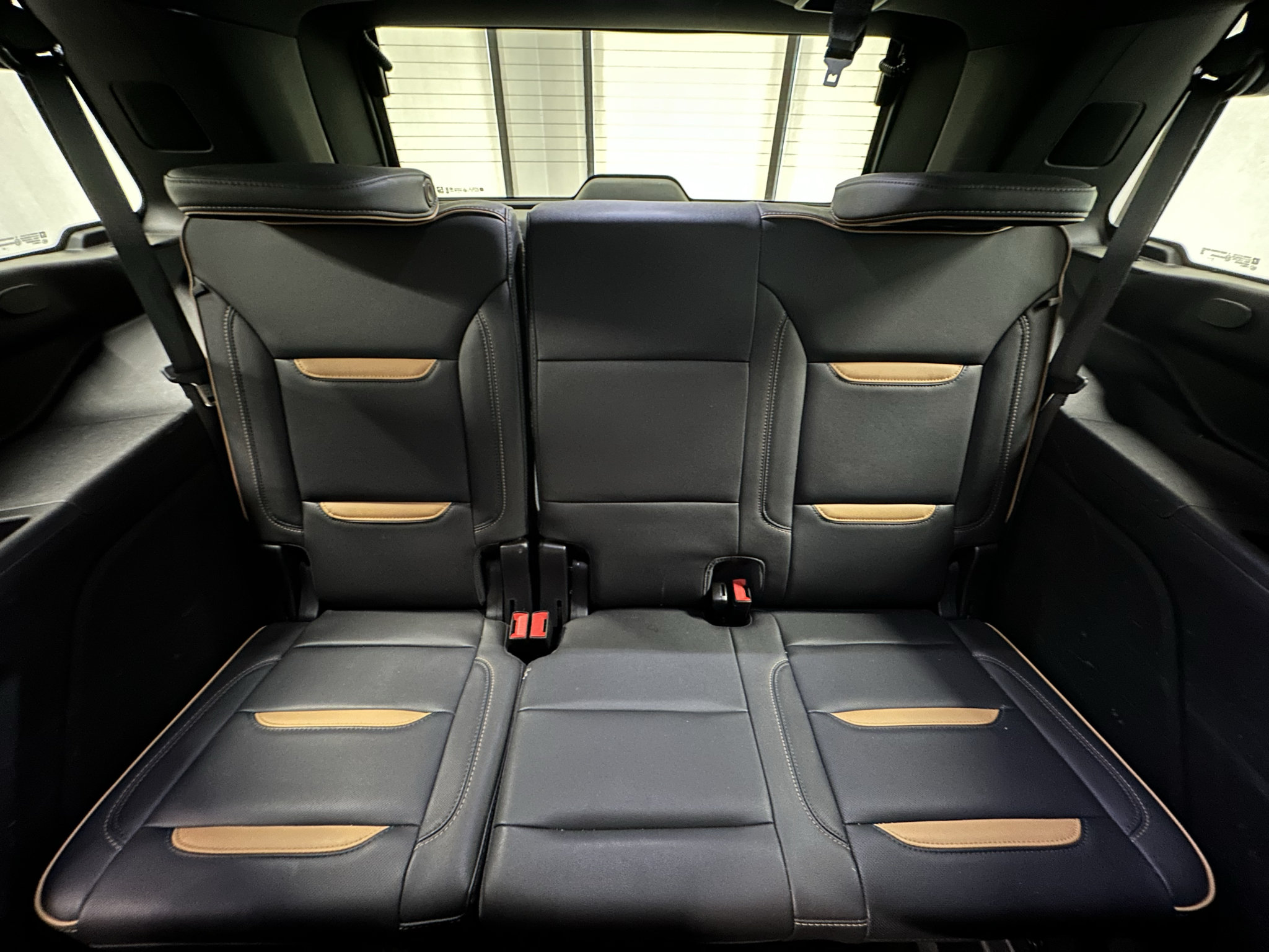 Certified 2023 GMC Yukon AT4 w/ Technology Package AWD/4WD image 21